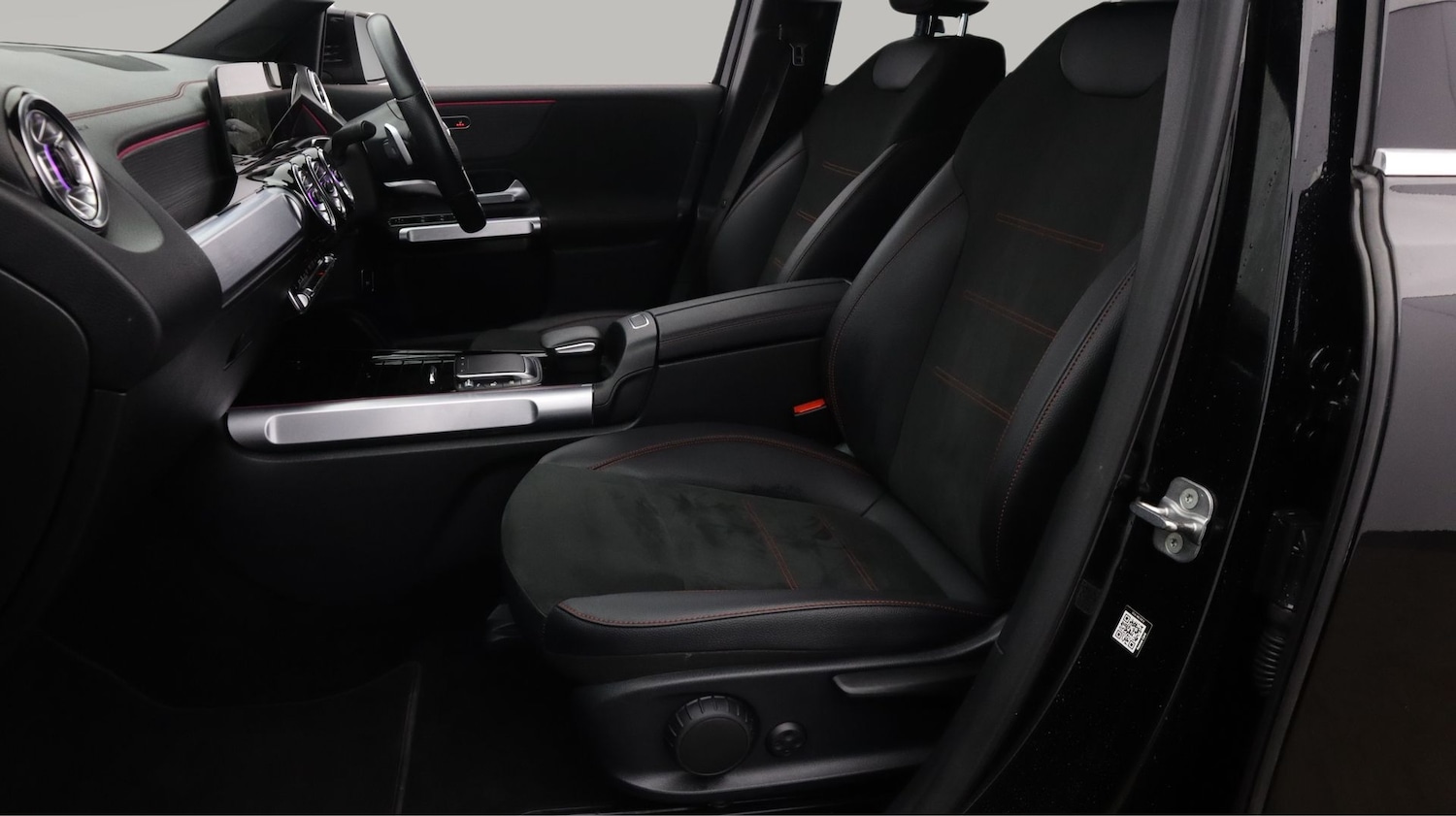 Used Mercedes-Benz EQB 2023 for sale - 77819095: Photo 14