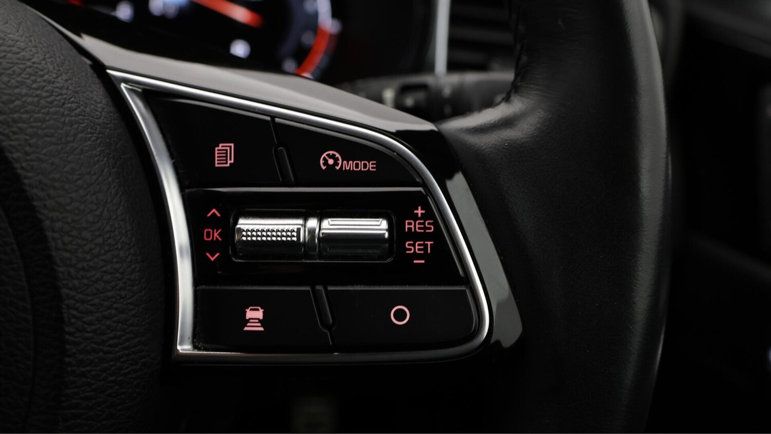 Used Kia XCeed 2022 for sale - 75978906: Photo 25