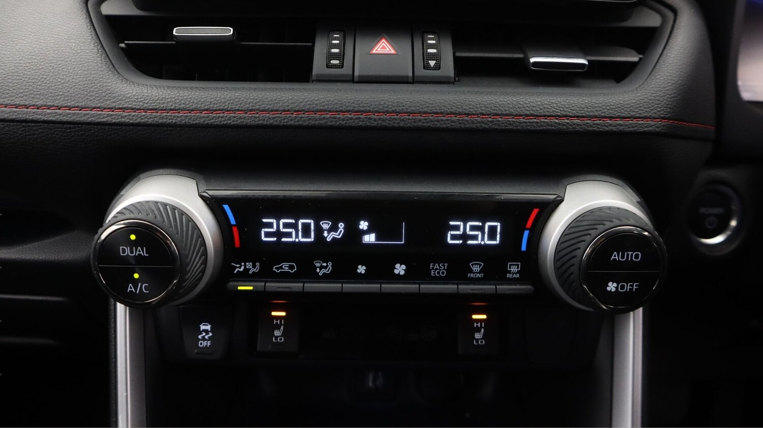 Used Toyota RAV4 2024 for sale - 77934865: Photo 12