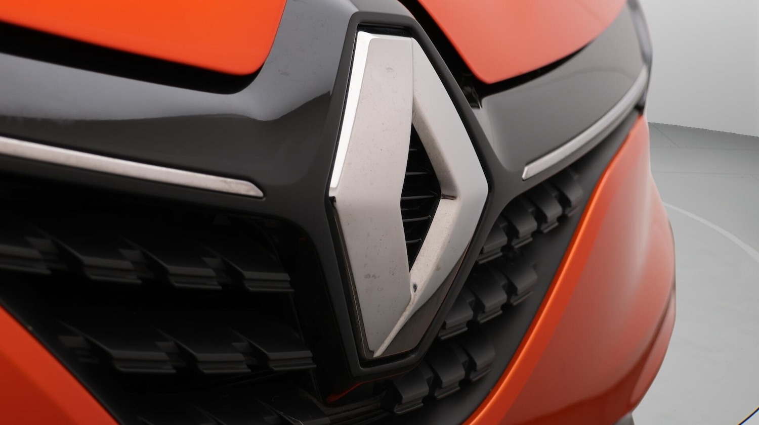 Used Renault Clio for sale - 76727621: Photo 25