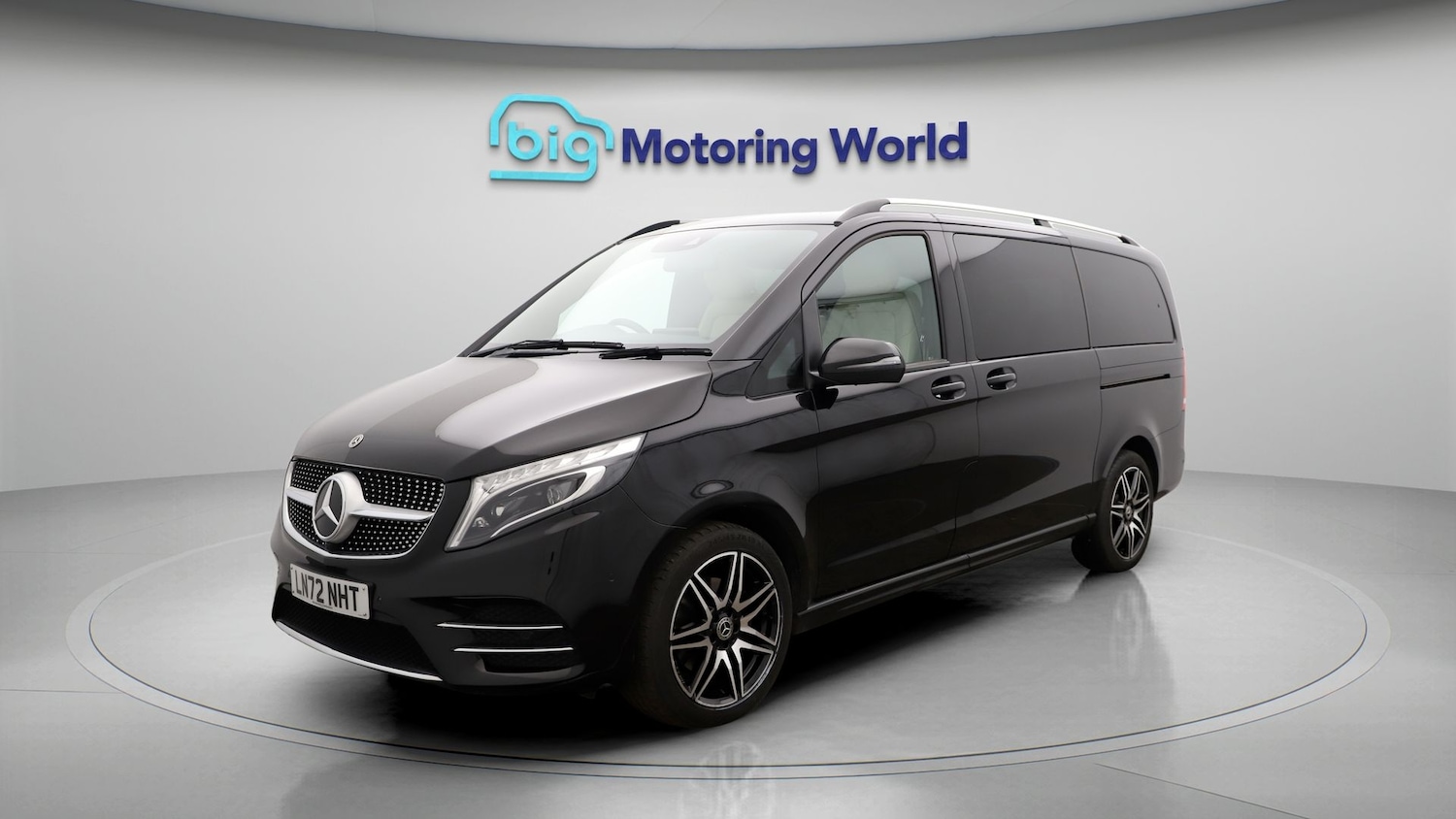 Used Mercedes-Benz V-Class 2022 for sale - 77460491: Photo 3