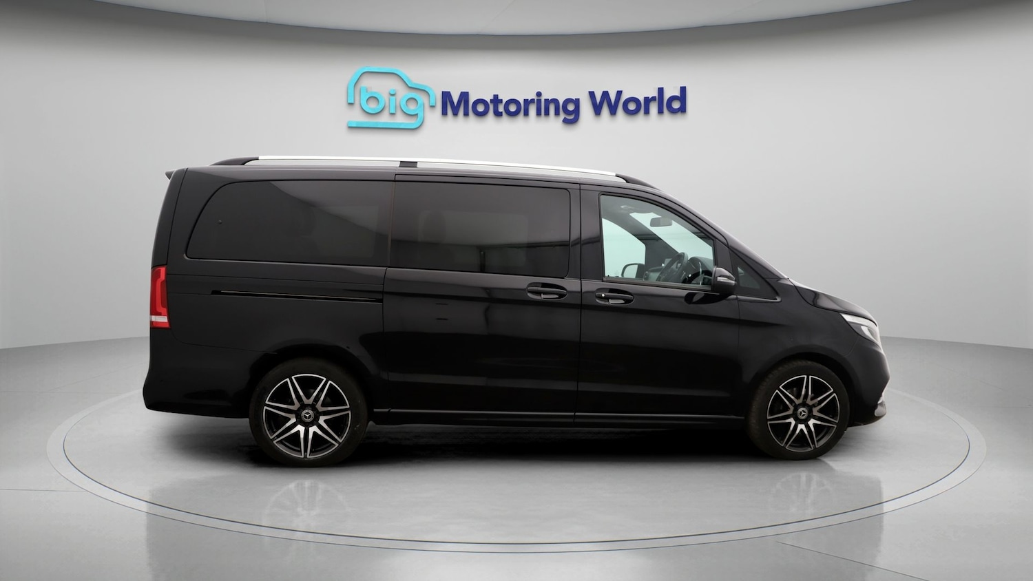 Used Mercedes-Benz V-Class 2022 for sale - 77460491: Photo 8