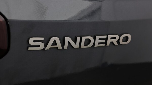 Used Dacia Sandero Stepway 2021 for sale - 76227812: Photo 22