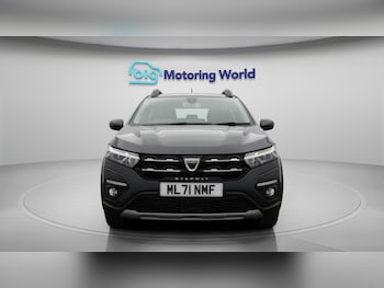 Used Dacia Sandero Stepway 2021 for sale - 76227812: Photo 3