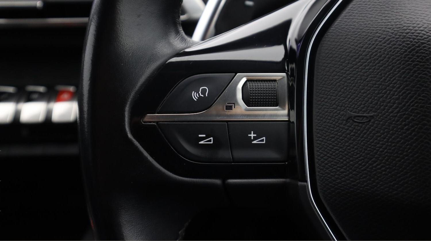 Used Peugeot 3008 for sale - 76728848: Photo 23