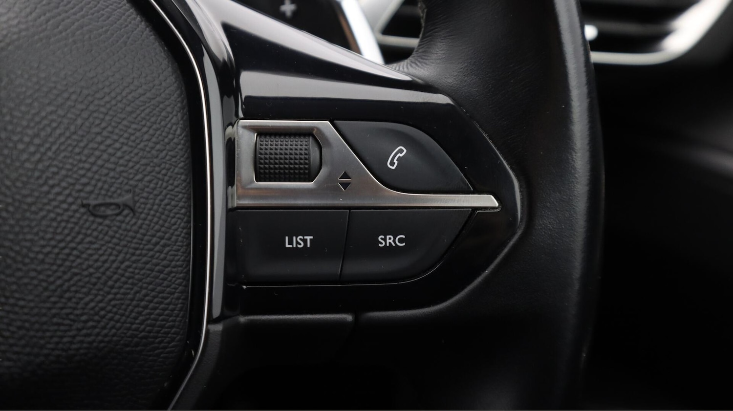 Used Peugeot 3008 for sale - 76728848: Photo 24