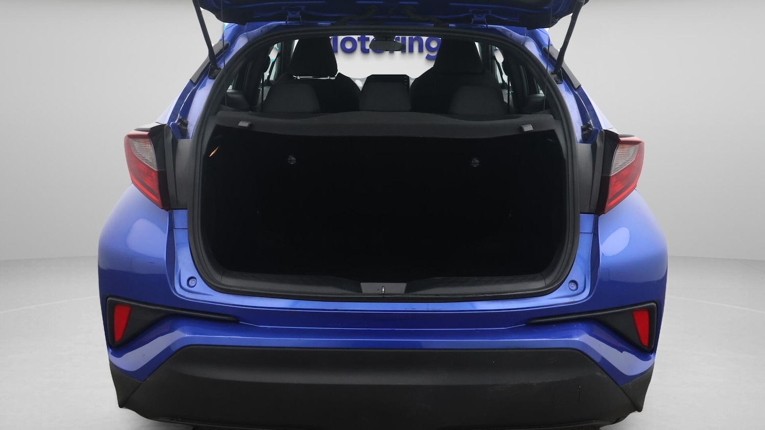 Used Toyota C-HR for sale - 76727244: Photo 18