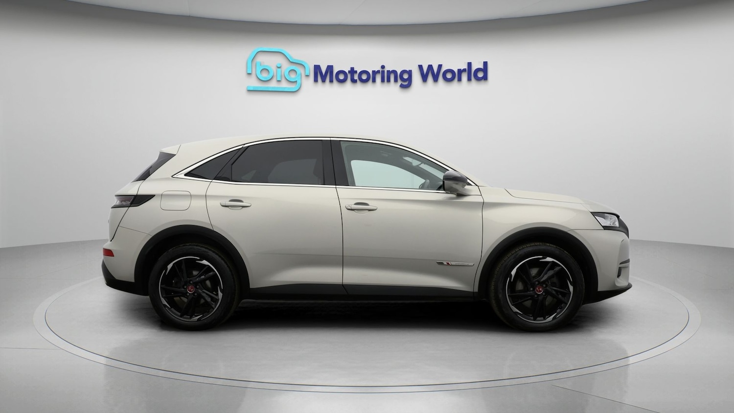 Used DS Automobiles DS 7 Crossback 2021 for sale - 77438034: Photo 8