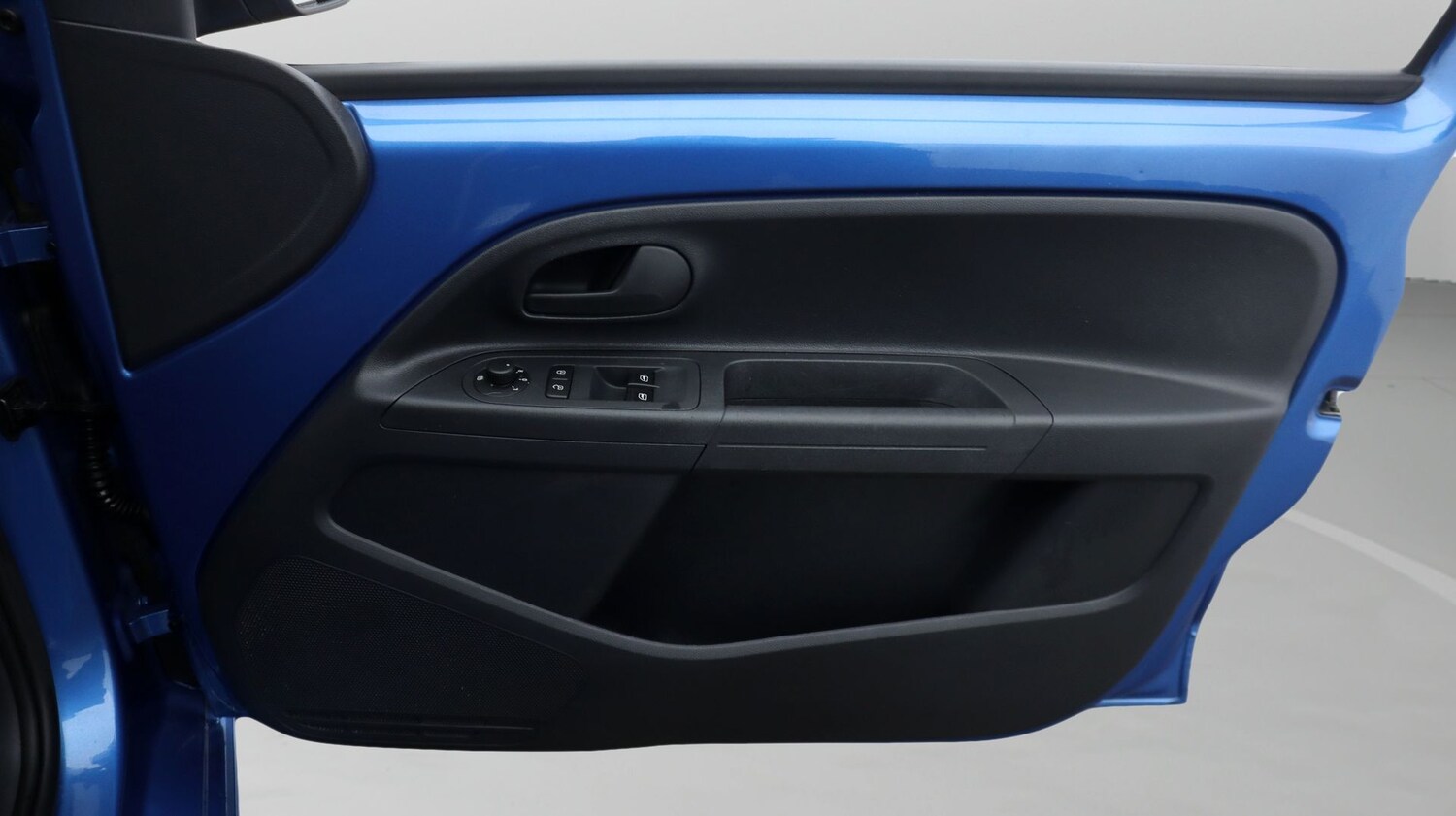 Used Volkswagen up! 2021 for sale - 77388200: Photo 15