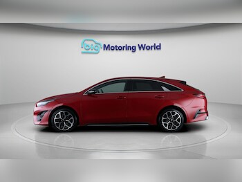 Used Kia Pro Ceed 2024 for sale - 77640900: Photo