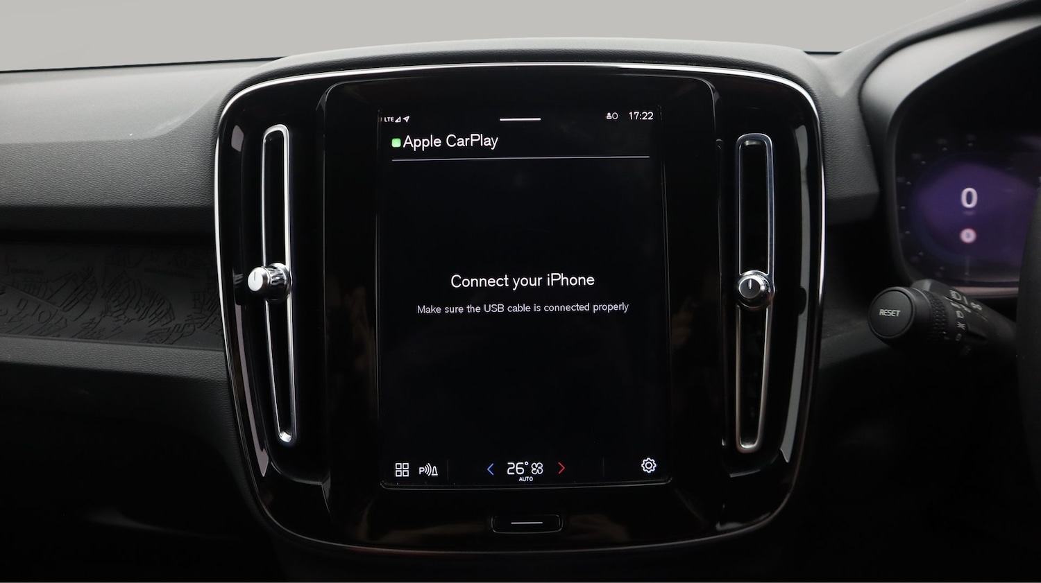 Used Volvo XC40 2023 for sale - 77934887: Photo 23