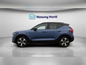 Used Volvo XC40 2023 for sale - 77934887: Photo