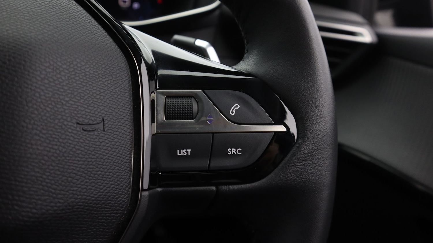 Used Peugeot 208 2023 for sale - 77289416: Photo 24