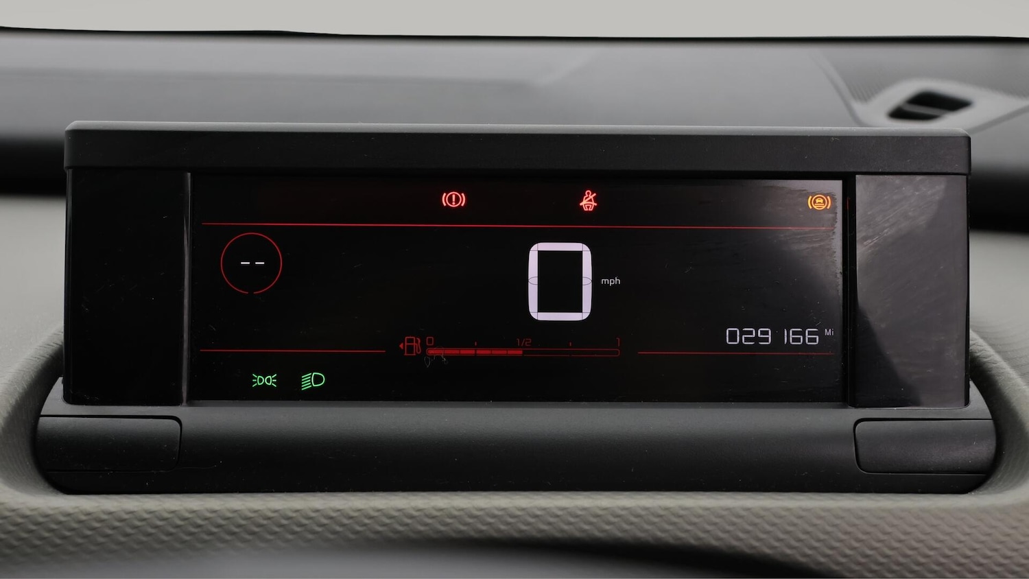 Used Citroen C4 Cactus for sale - 76201226: Photo 11
