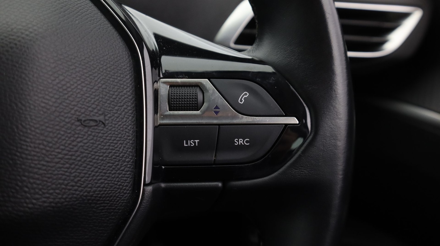 Used Peugeot 3008 2019 for sale - 77329414: Photo 22