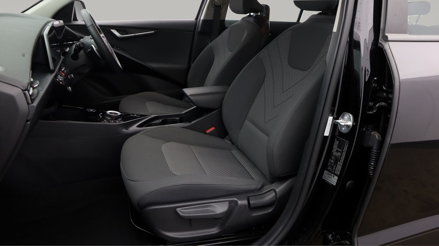 Used Kia Niro 2023 for sale - 77355050: Photo 14