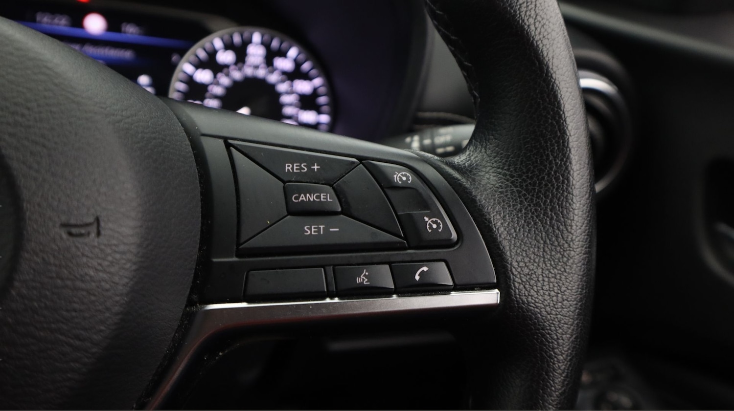 Used Nissan Juke 2023 for sale - 77652440: Photo 23