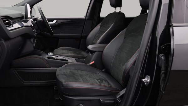 Used Ford Kuga 2022 for sale - 76199869: Photo 15
