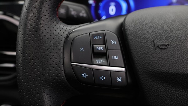 Used Ford Kuga 2022 for sale - 76199869: Photo 26
