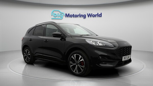 Used Ford Kuga 2022 for sale - 76199869: Photo 2