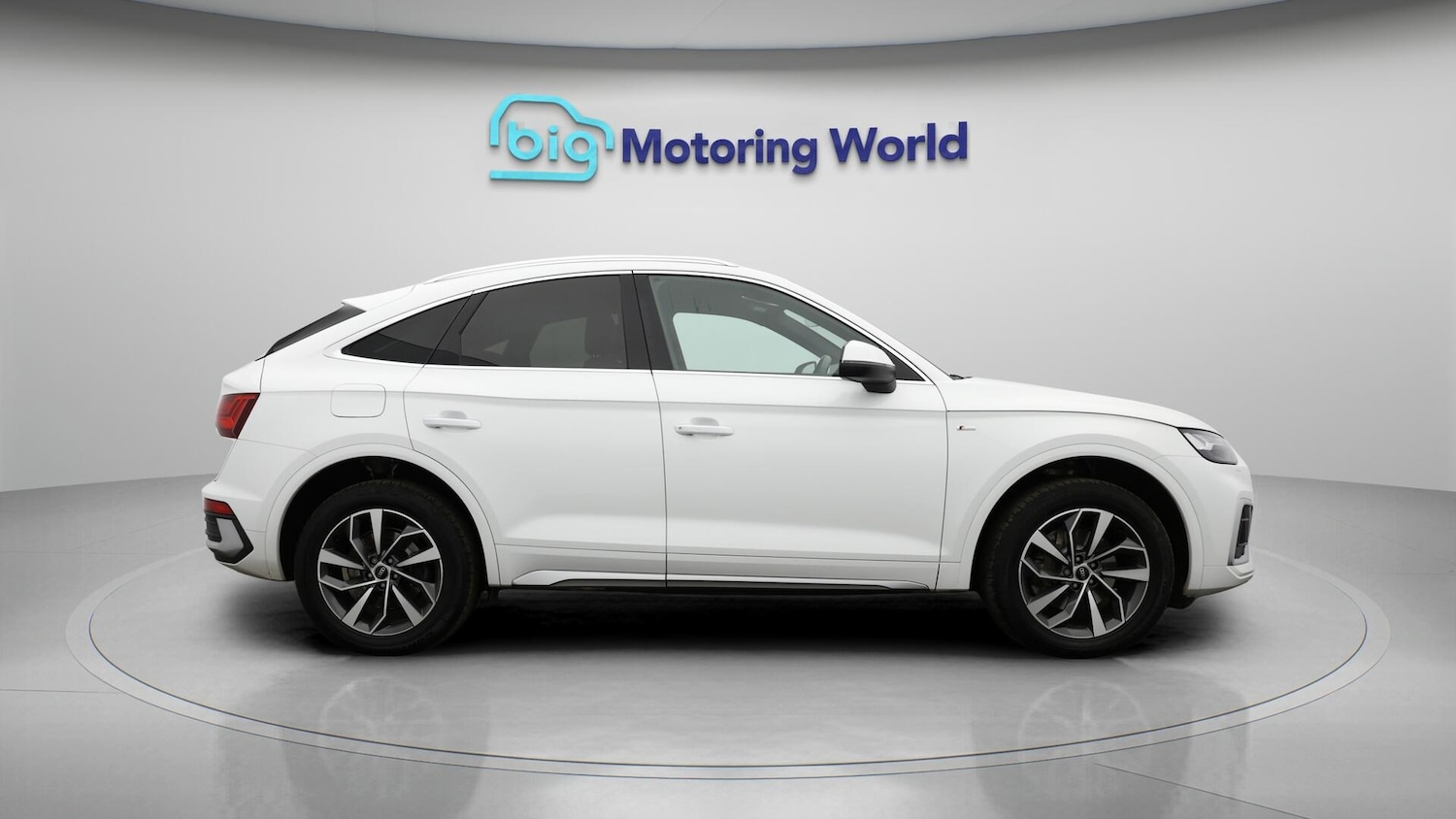 Used Audi Q5 2022 for sale - 76283359: Photo 9