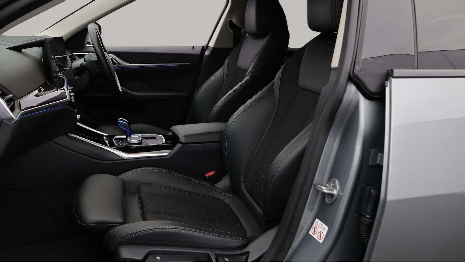 Used BMW i4 2022 for sale - 76247312: Photo 15