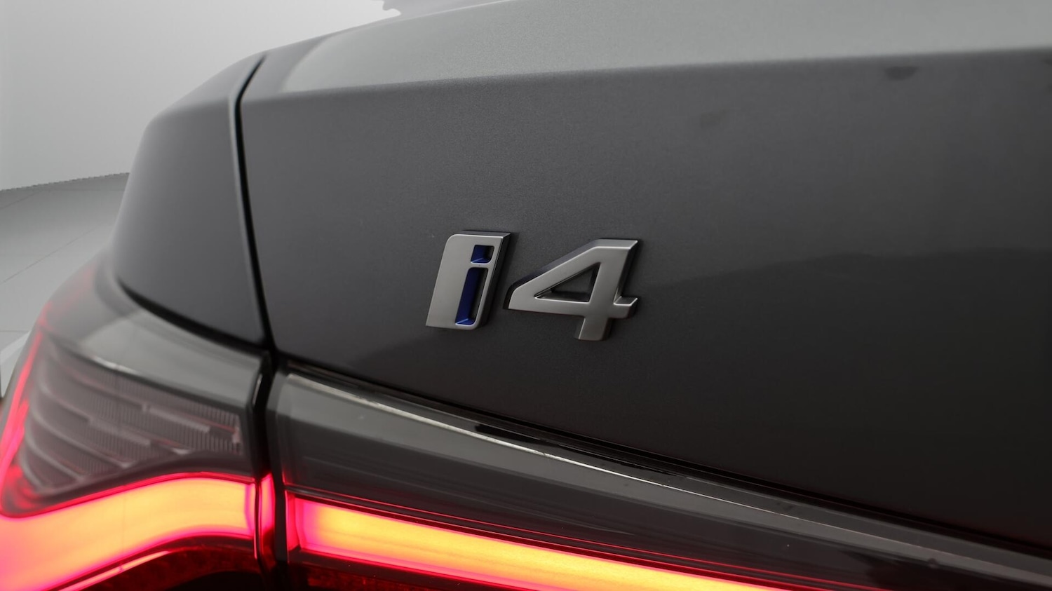 Used BMW i4 2022 for sale - 76247312: Photo 21