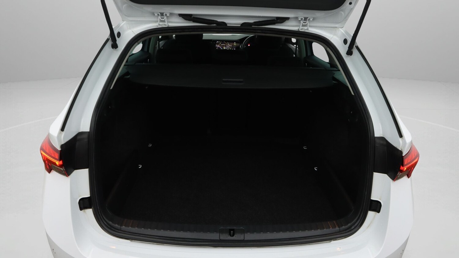 Used Skoda Octavia 2022 for sale - 77812917: Photo 17