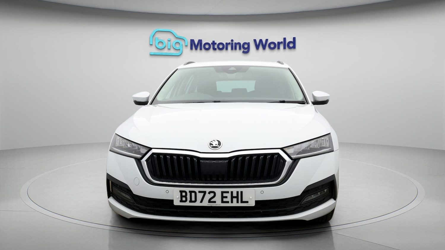 Used Skoda Octavia 2022 for sale - 77812917: Photo 2