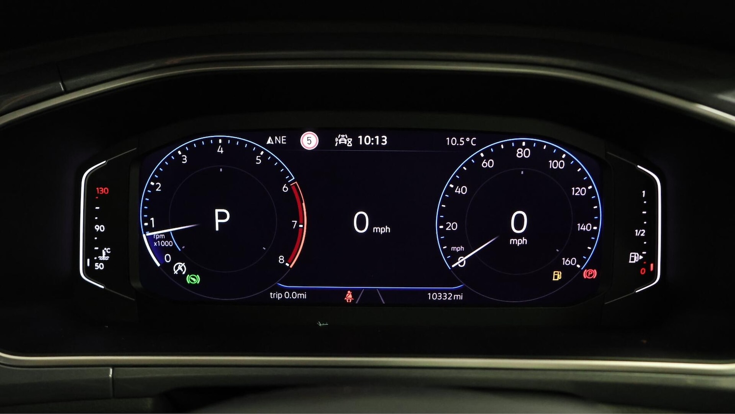 Used Volkswagen T-Roc 2023 for sale - 76388041: Photo 11