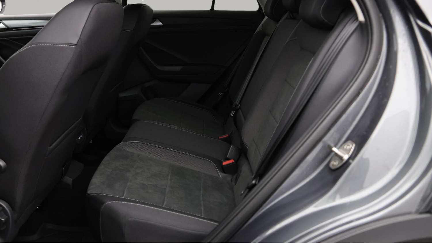 Used Volkswagen T-Roc 2023 for sale - 76388041: Photo 17