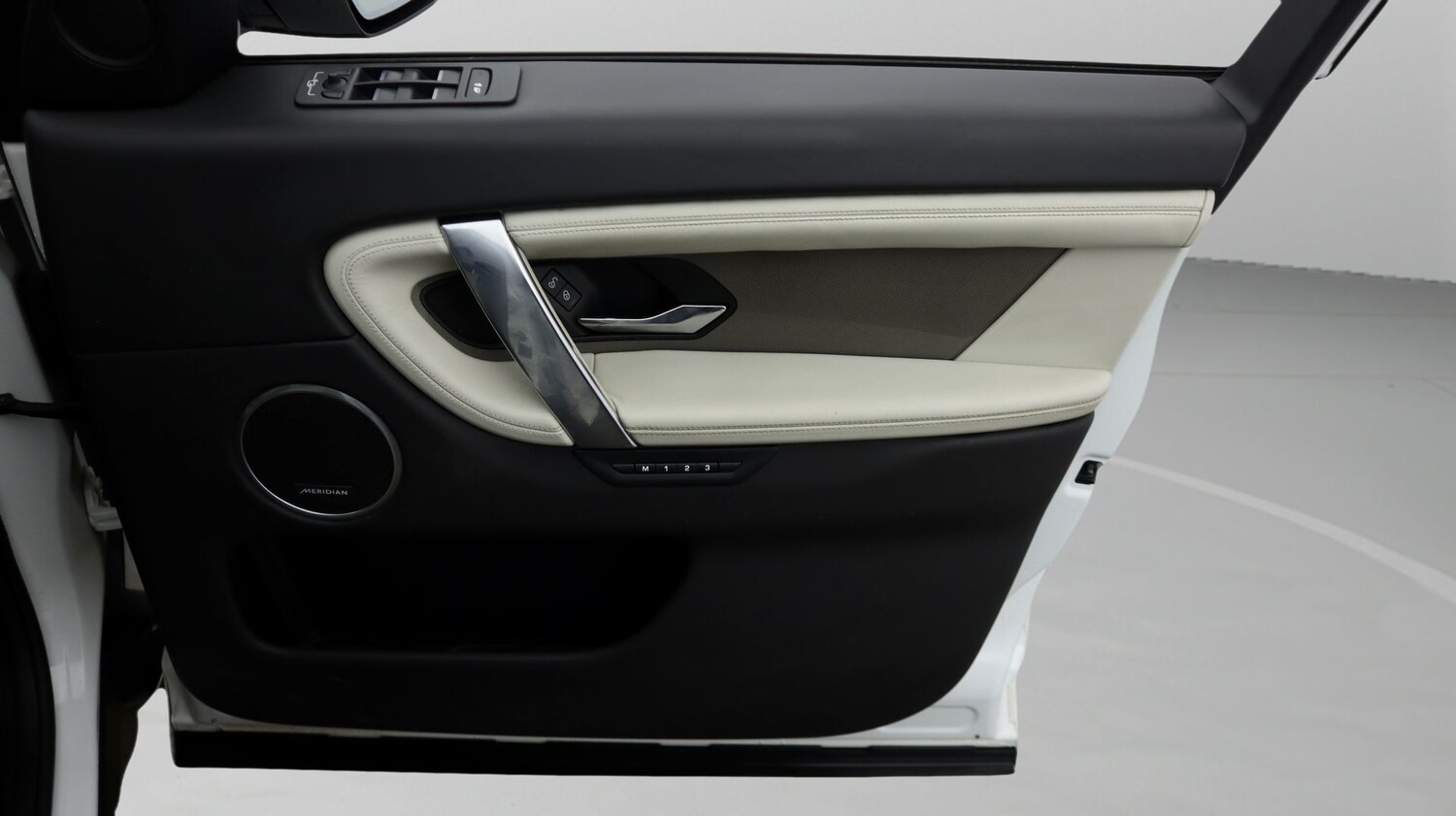 Used Land Rover Discovery Sport 2020 for sale - 77934974: Photo 15