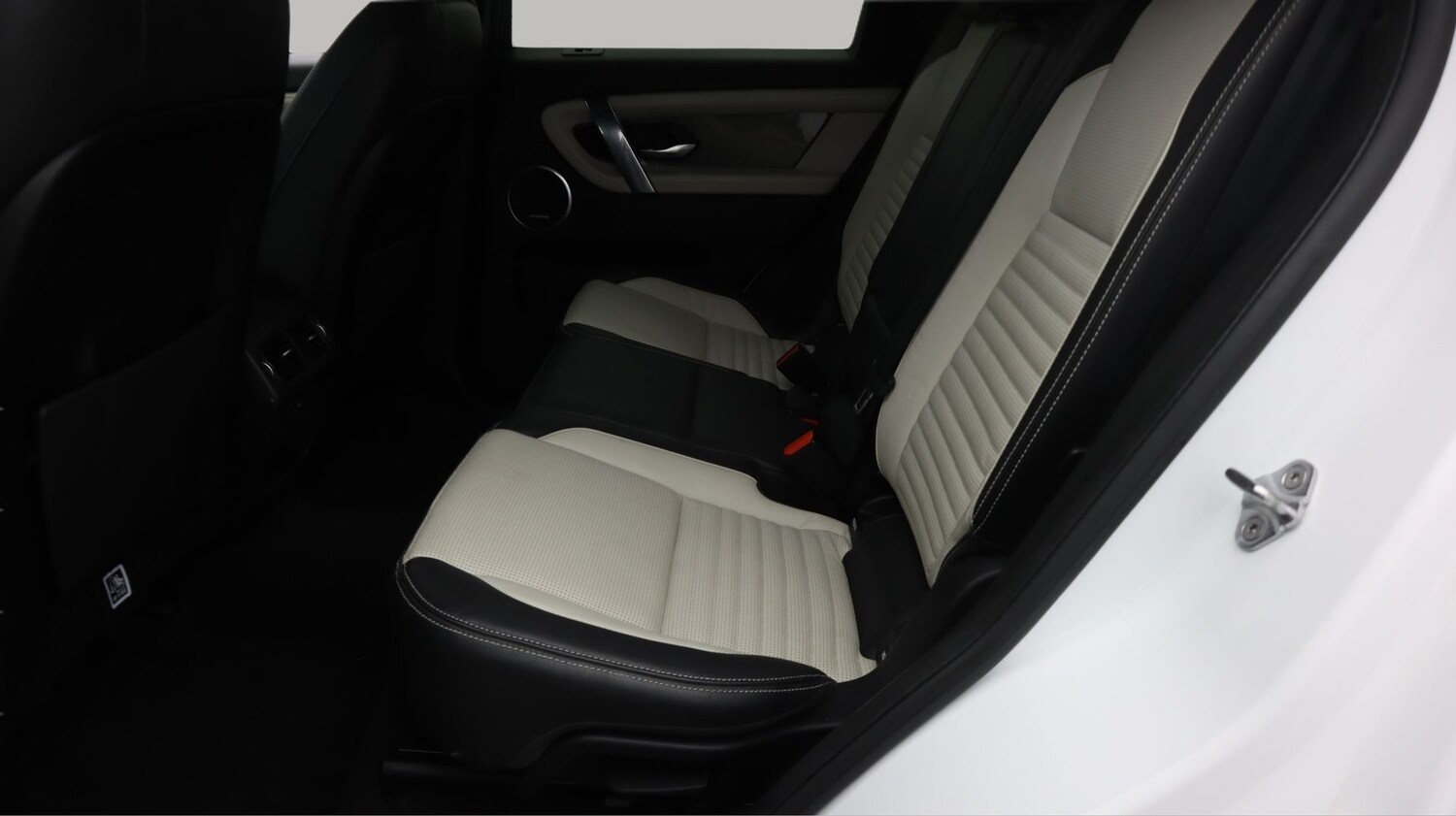 Used Land Rover Discovery Sport 2020 for sale - 77934974: Photo 16