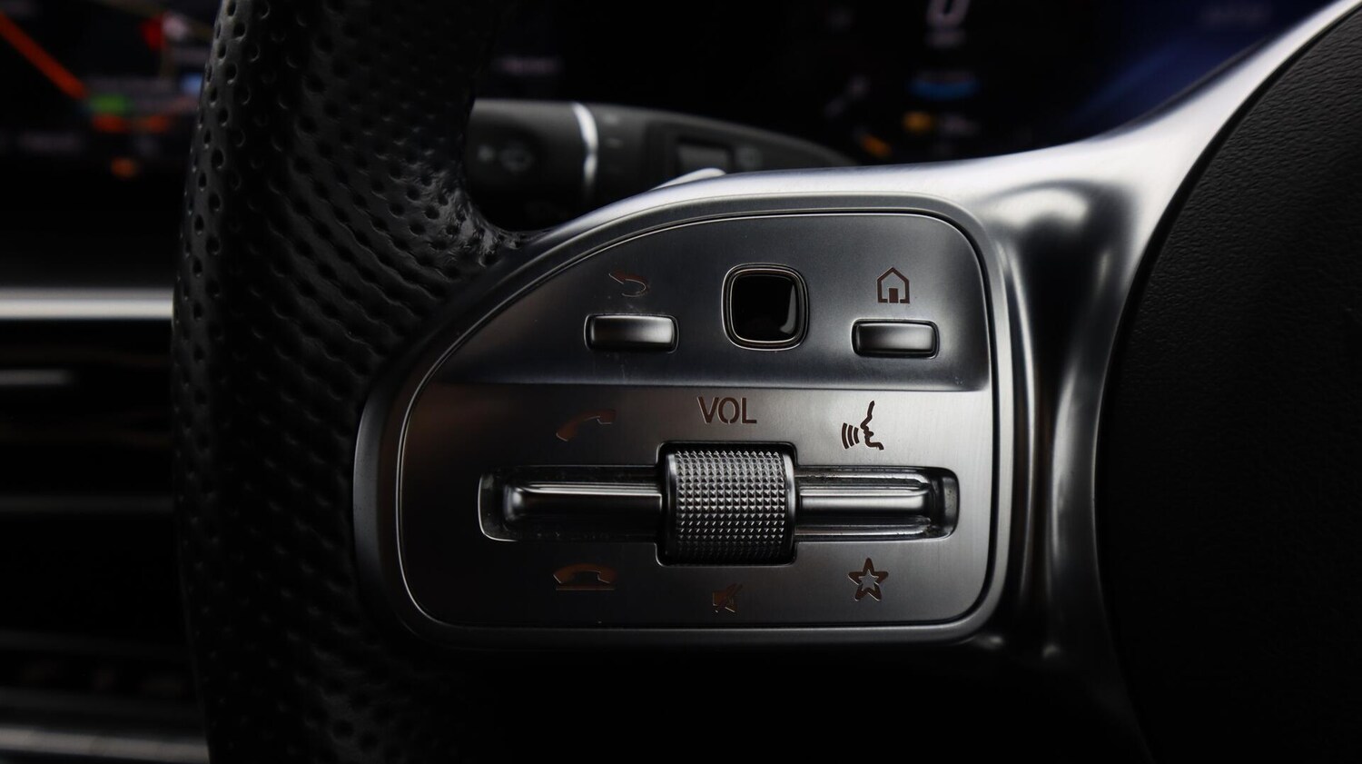 Used Mercedes-Benz EQC for sale - 76728887: Photo 24