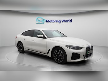 Used BMW i4 2023 for sale - 76240118: Photo 2