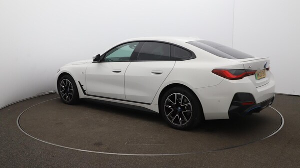 Used BMW i4 2023 for sale - 76240118: Photo 39