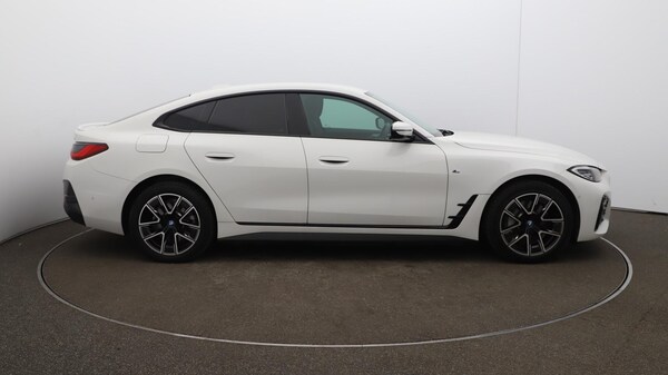 Used BMW i4 2023 for sale - 76240118: Photo 53
