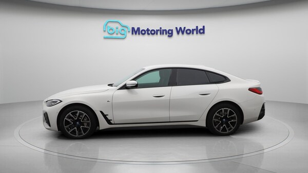 Used BMW i4 2023 for sale - 76240118: Photo 5