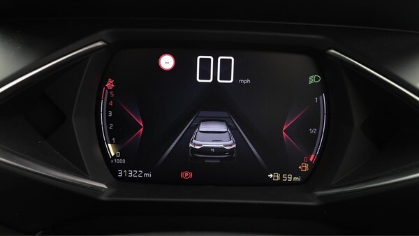 Used DS Automobiles DS 3 Crossback 2022 for sale - 76136955: Photo 11