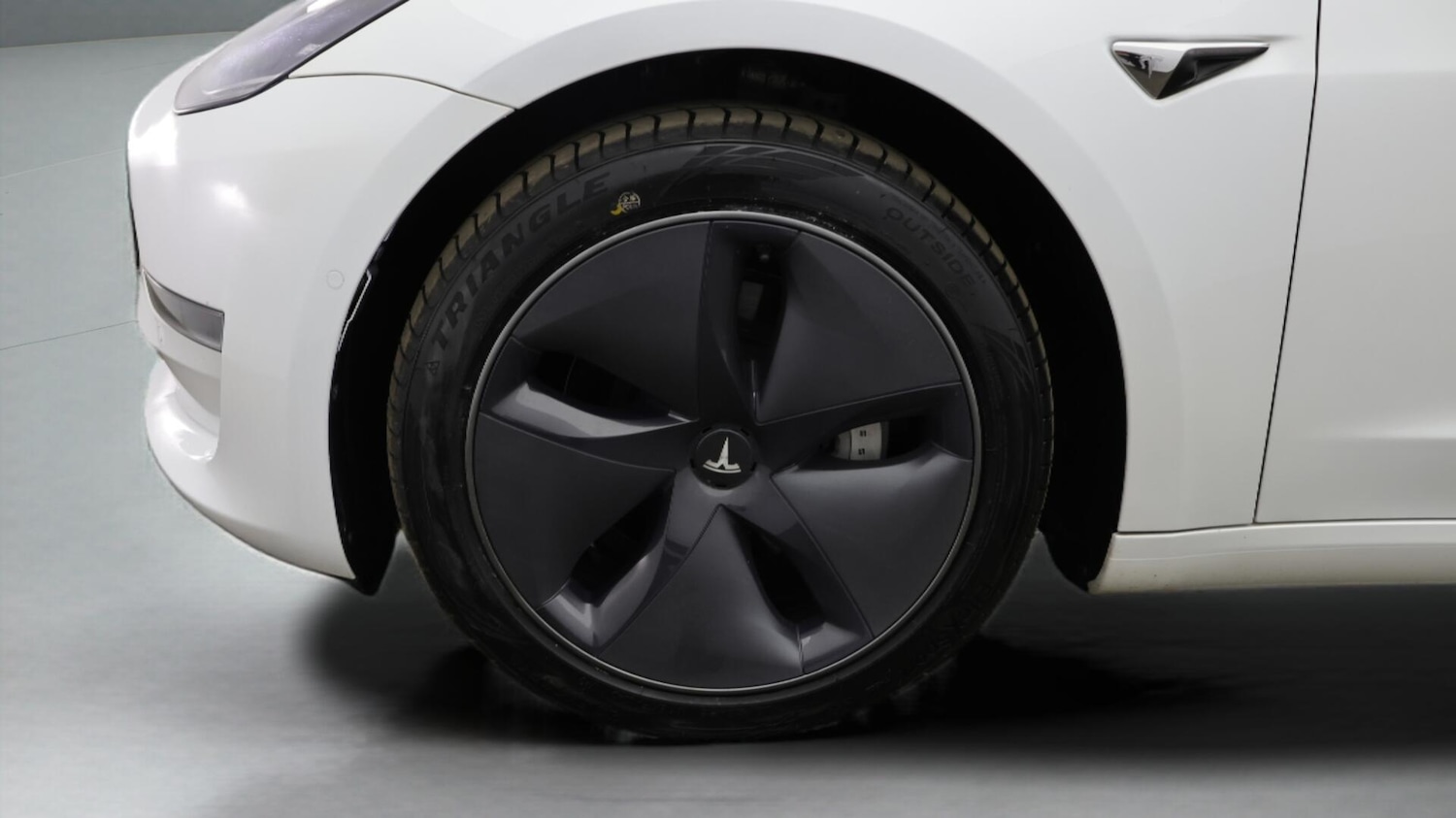 Used Tesla Model 3 2020 for sale - 76109783: Photo 19