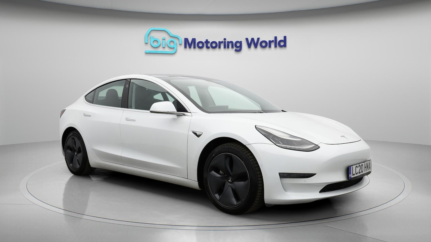 Used Tesla Model 3 2020 for sale - 76109783: Photo 2