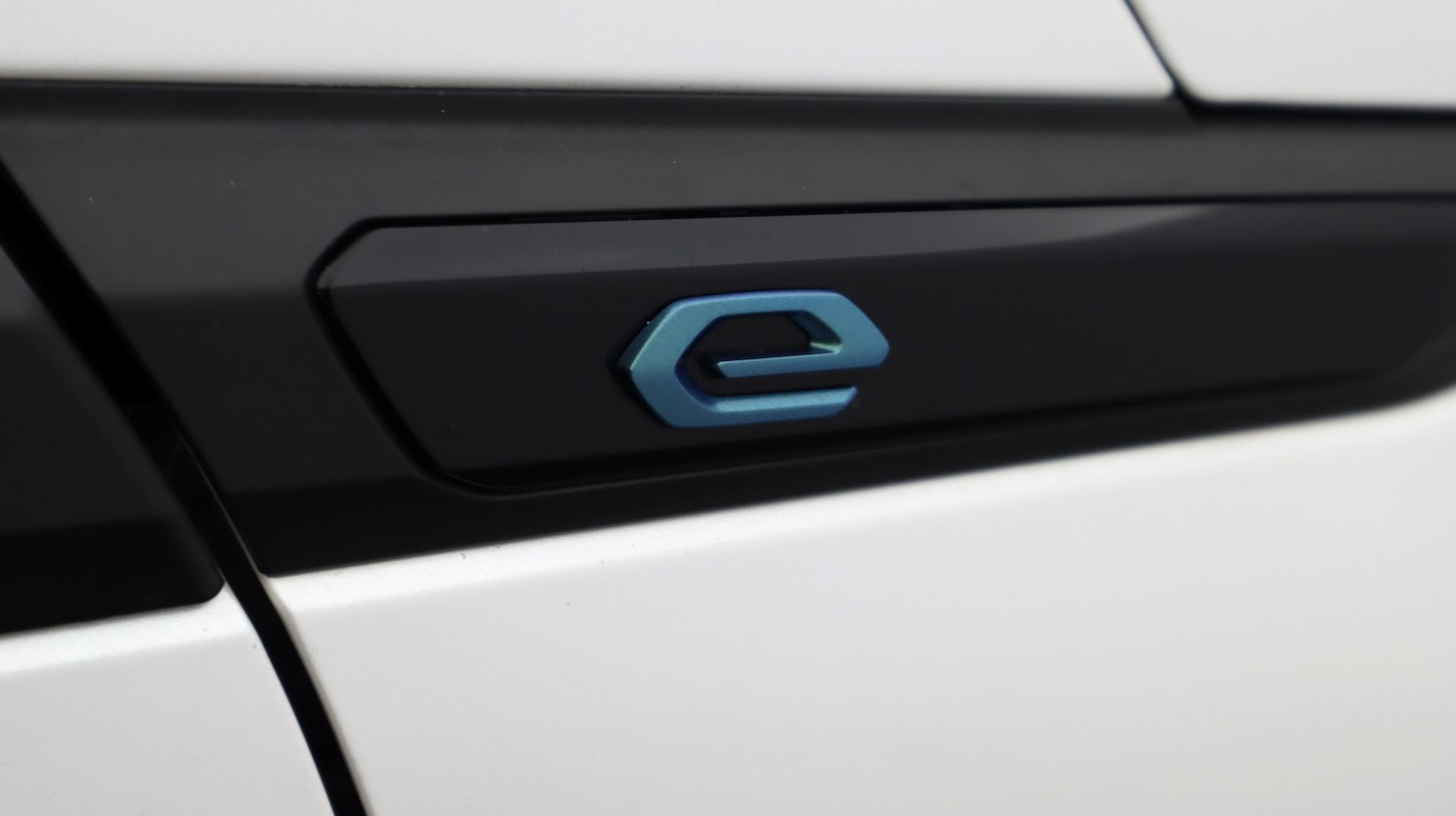 Used Peugeot 2008 2022 for sale - 77781854: Photo 22