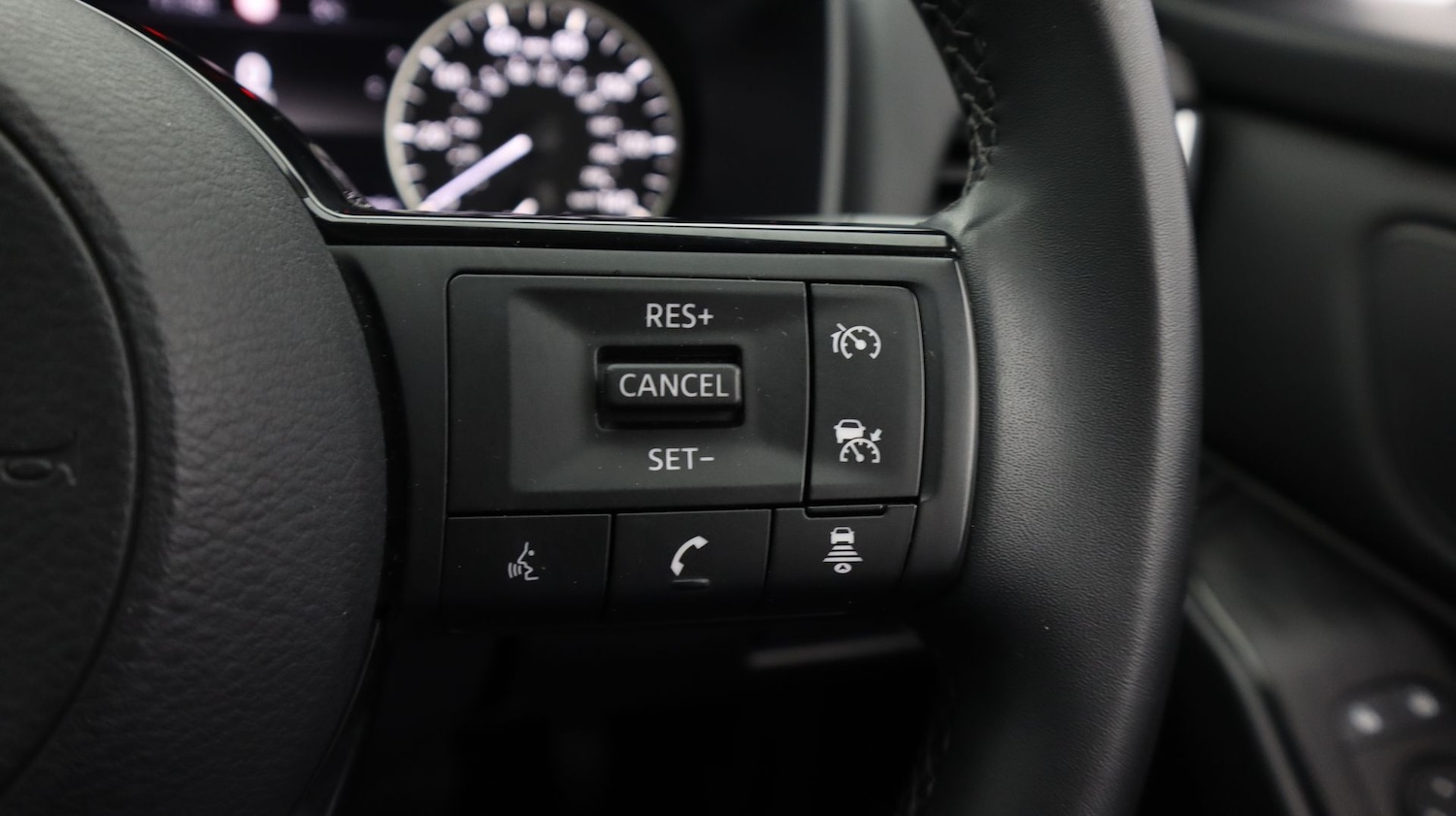 Used Nissan Qashqai 2024 for sale - 77349764: Photo 24