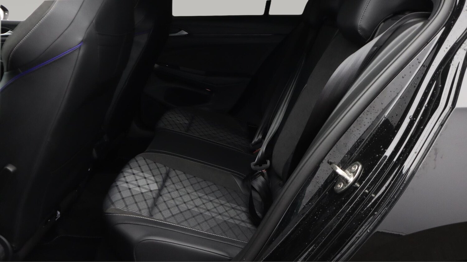 Used Volkswagen Golf 2024 for sale - 76562459: Photo 17