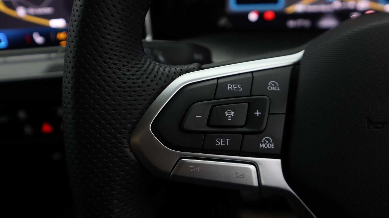 Used Volkswagen Golf 2024 for sale - 76562459: Photo 23