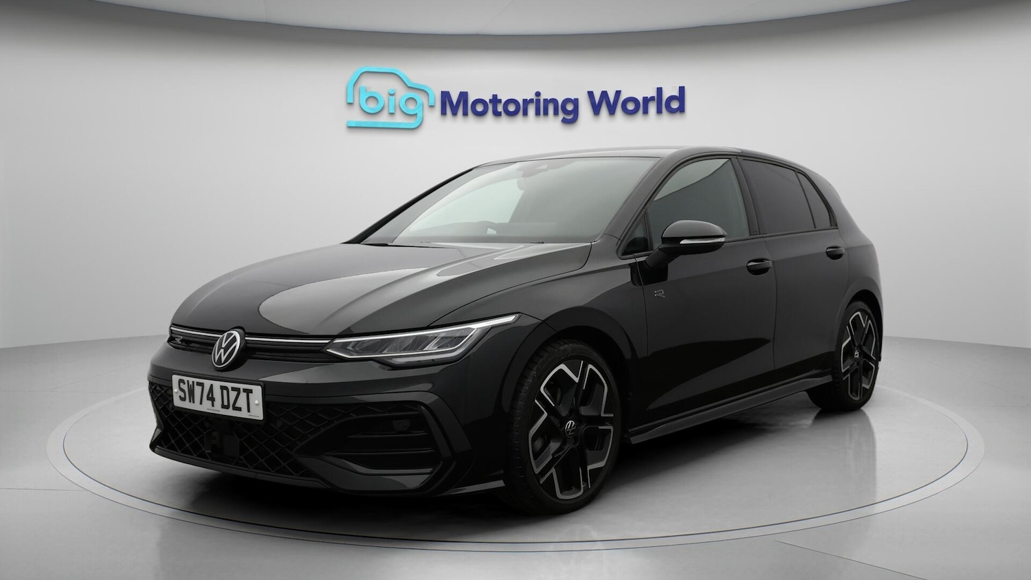 Used Volkswagen Golf 2024 for sale - 76562459: Photo 4