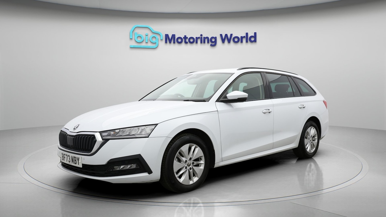 Used Skoda Octavia 2023 for sale - 78106119: Photo 3