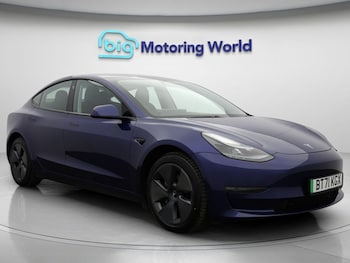 Tesla - Model 3