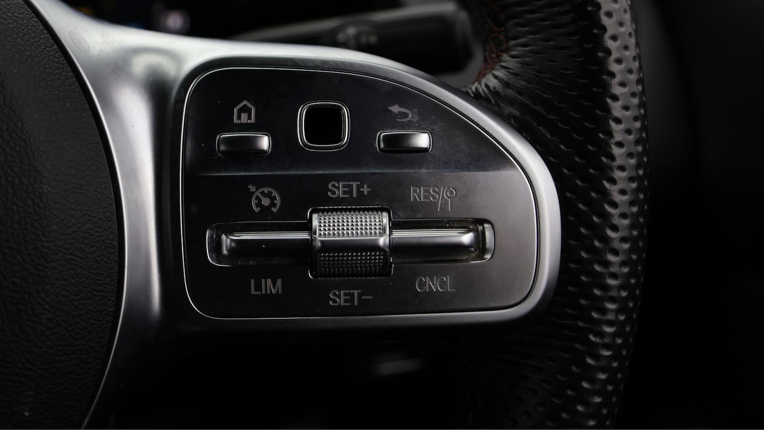 Used Mercedes-Benz GLB 2022 for sale - 76388483: Photo 26