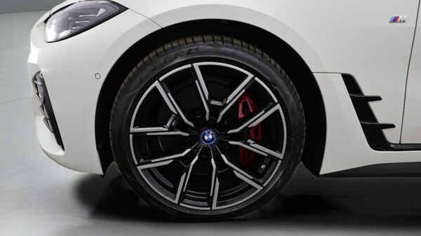 Used BMW i4 for sale - 76337500: Photo 19